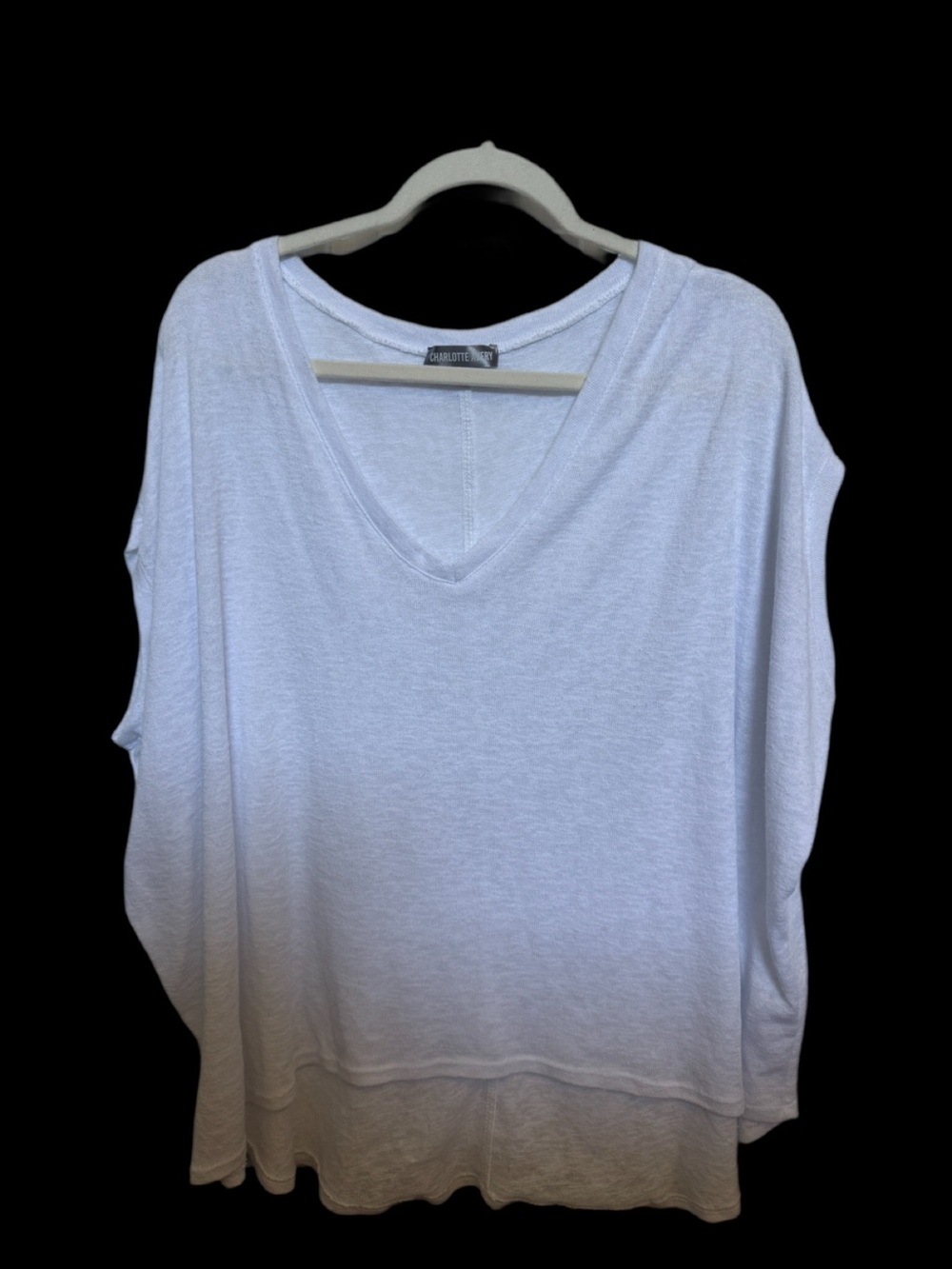 Charlotte Avery White V-Neck Relaxed Tunic Top